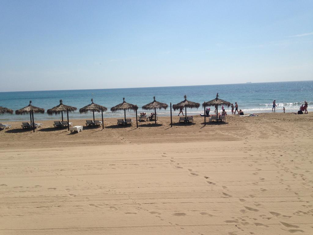 Apartamentos Arenales Del Sol Kültér fotó